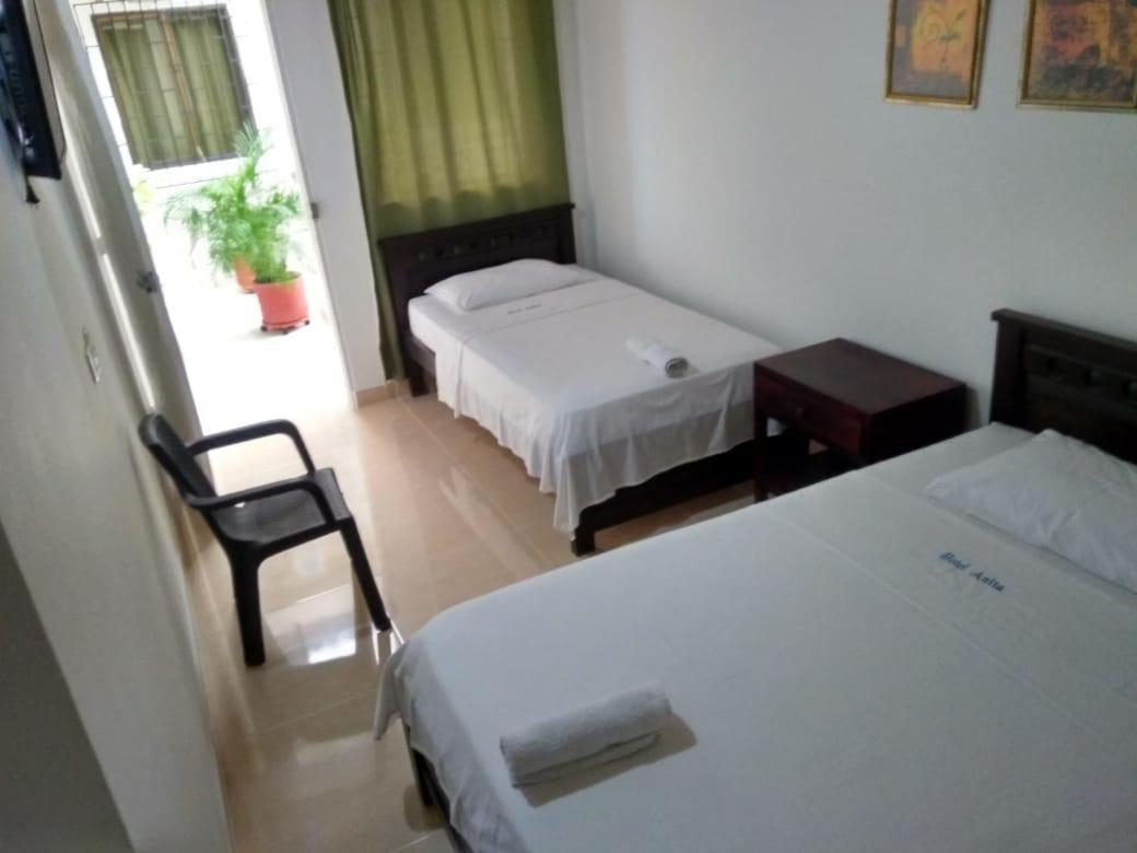 Hotel Anita Puerto Berrio المظهر الخارجي الصورة